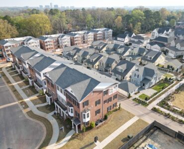 5be2ccde-fa2f-477d-8496-b692fc225334-370x300